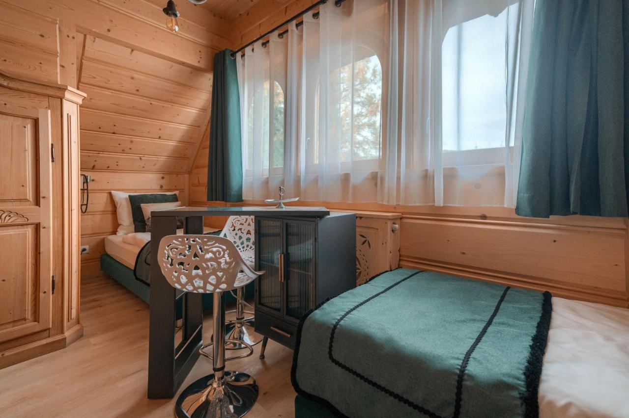Rich Witch Villa&Spa Koscielisko Bagian luar foto