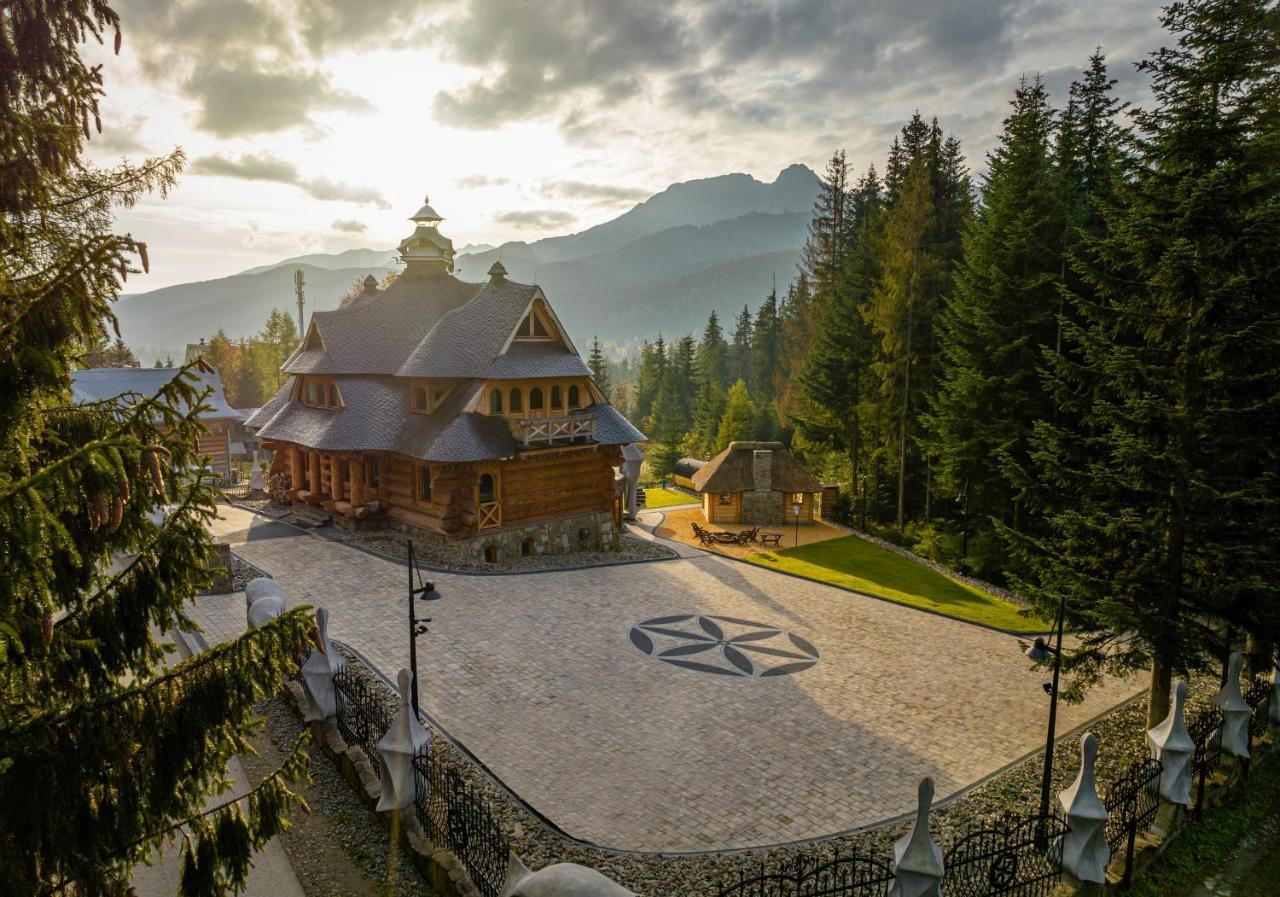 Rich Witch Villa&Spa Koscielisko Bagian luar foto