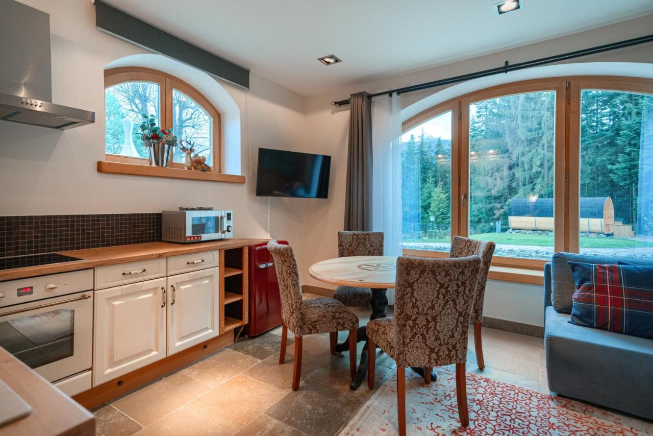 Rich Witch Villa&Spa Koscielisko Bagian luar foto